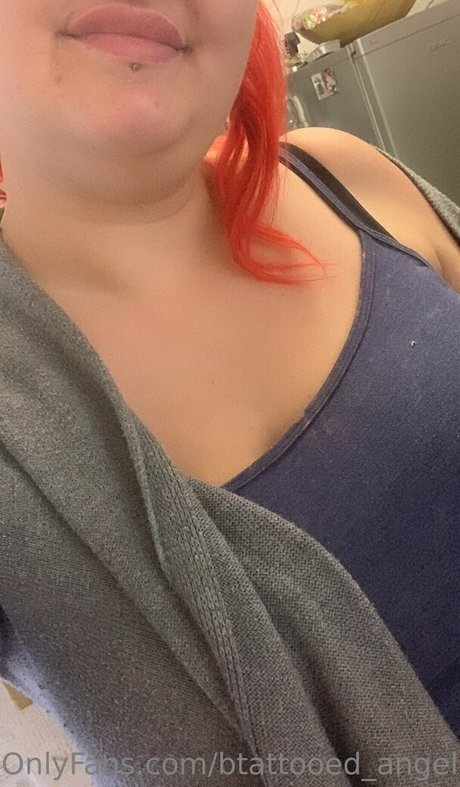 背が高くて巨乳のOnlyFans 無料アダルト ギャラリー