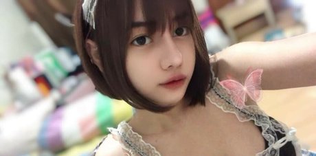 Violet Airis ポルノスター アート 写真