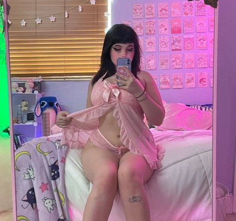 赤毛の熟女オンリーファンズ エロ 写真