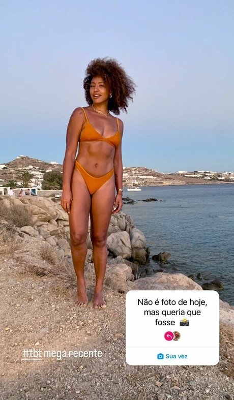 完璧な足 OnlyFans 美しいヌード アーカイブ