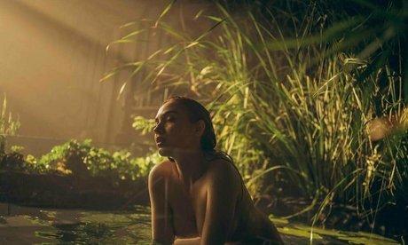 BBCマッサージOnlyFans アート裸 画像