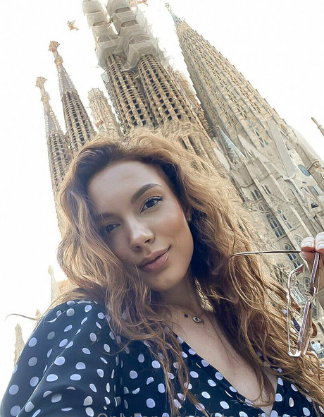 ブラックマジックオンリーファンズ アダルト無料 画像