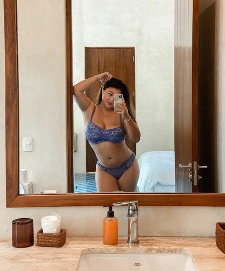 Cestvrai 完璧なポルノスター 画像