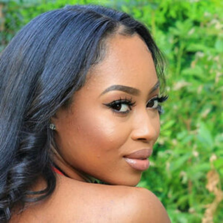 足フェチオンリーファンズ セクシーヌード 写真