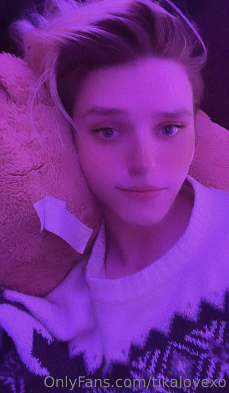 OnlyFansの普及 セクシーヌード 画像