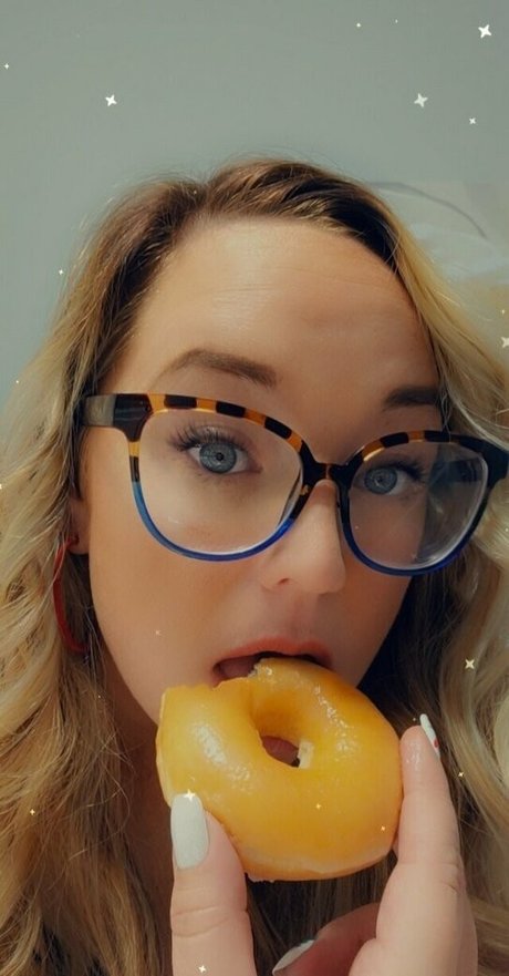 小人の裸OnlyFans 無料エロ 写真