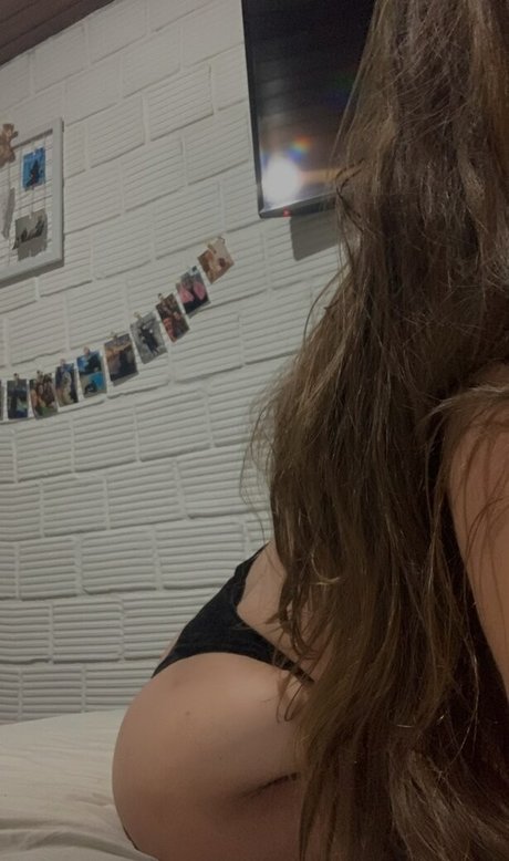 alecavalcanticorreia 素敵なポルノスター ギャラリー