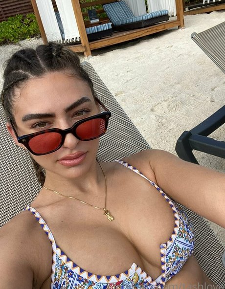 tashlove 独占モデル 写真