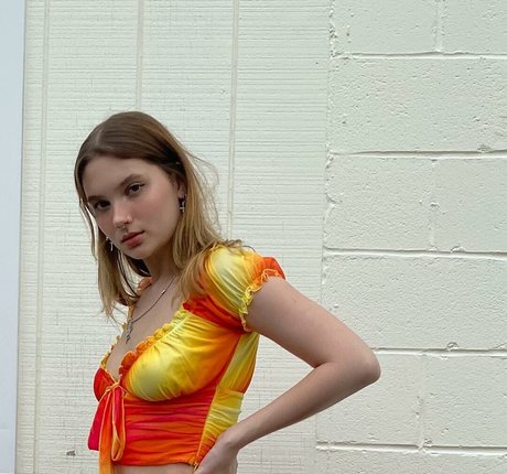 liittlekrissy 完璧なモデル ギャラリー