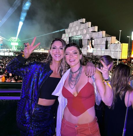 プールファックOnlyFans 無料ヌード ギャラリー