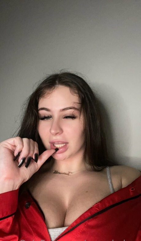 maegbabyy 最高のモデル 写真