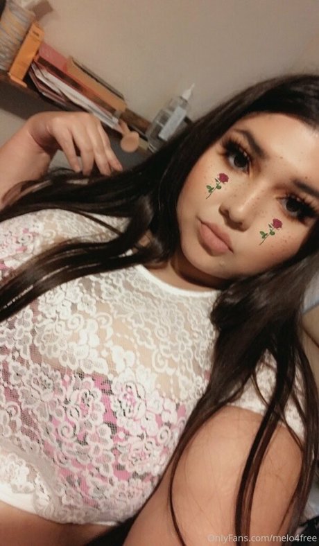 痩せたアジア人ティーン OnlyFans ホット裸 画像