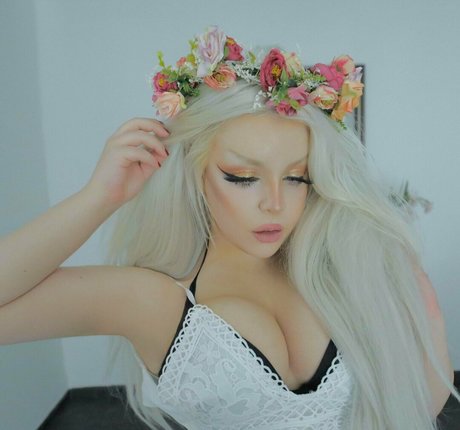 フィットネスインフルエンサーオンリーファンズ ホットxxx 写真