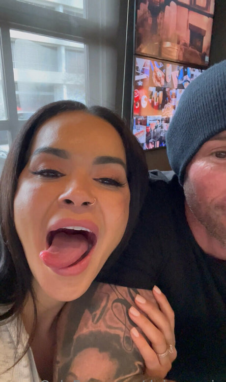 黒猫のOnlyFans アダルト 画像