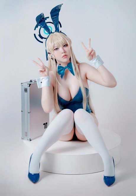 Banbanko ヌードのポルノスター 画像