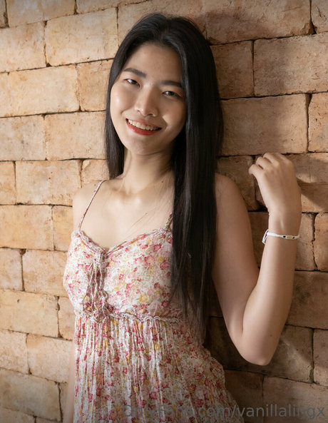 vanillaling XXXモデル 写真