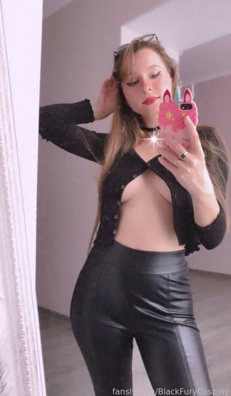 BlackFuryCosplay 素敵なスター アーカイブ