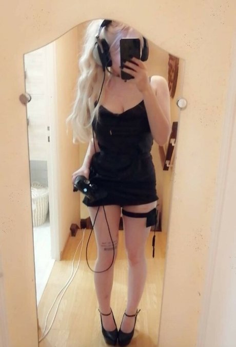 Alyatrosk ポルノスター セックス 画像