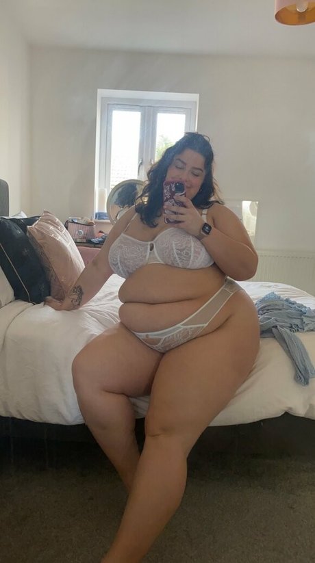 alissbonyt セックスモデル 写真