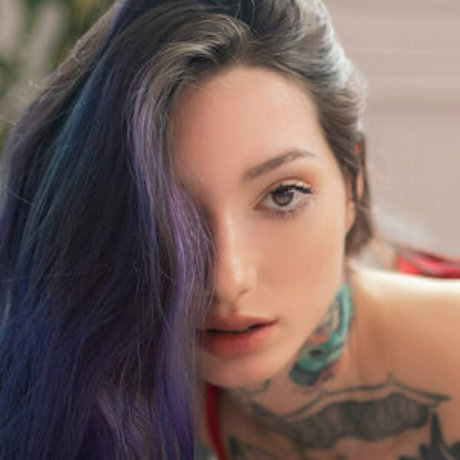 lilyxfree セクシーモデル 画像