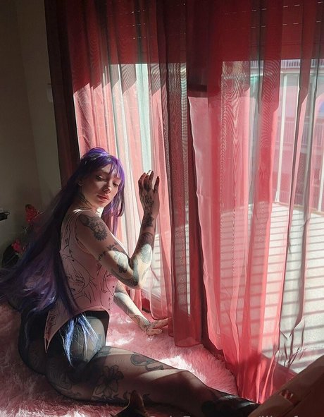 lilyxfree 美しいモデル 画像