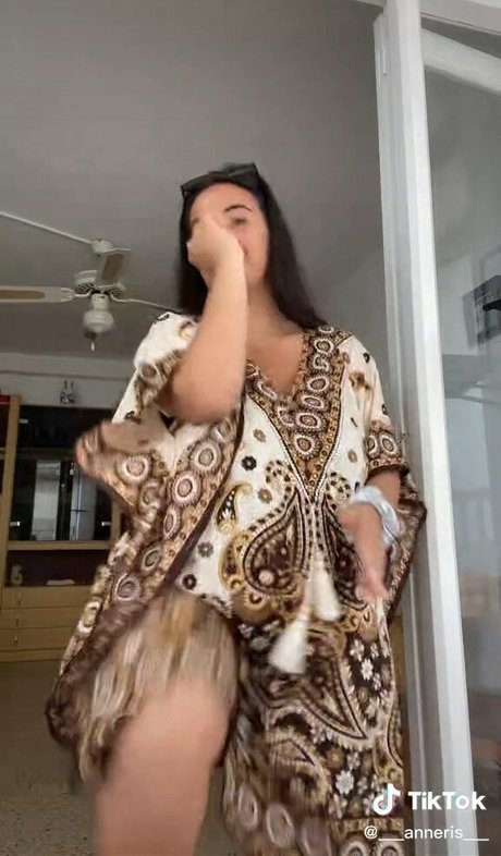 フィットネスインフルエンサーオンリーファンズ 限定 画像