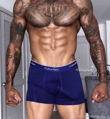 kingnate___ セクシーなポルノスター 写真