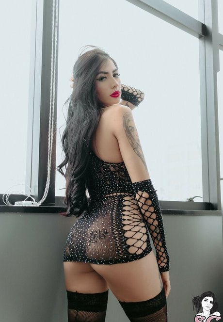 Endilolita 女優 写真