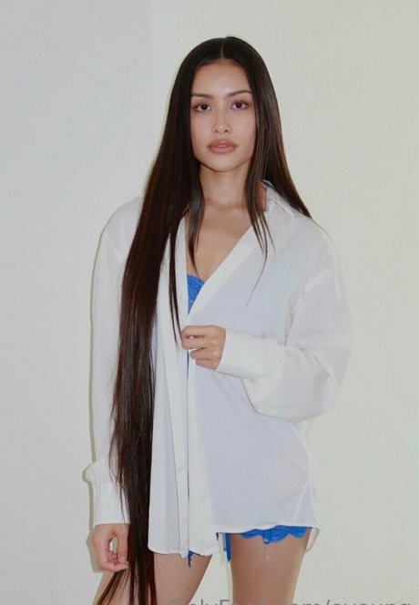 eyoung セクシーなポルノスター 画像