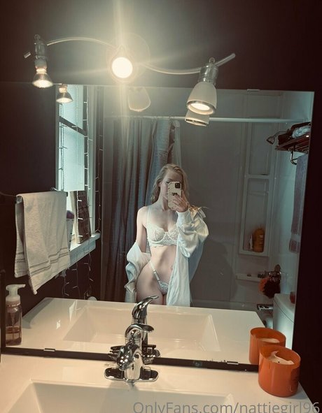 男性TikTokスターOnlyFans 無料エロ 画像