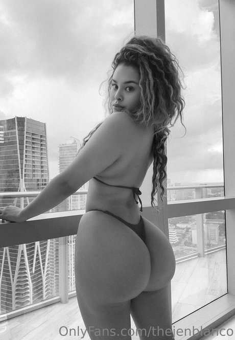 かわいいフェラチオOnlyFans ホットヌード 写真