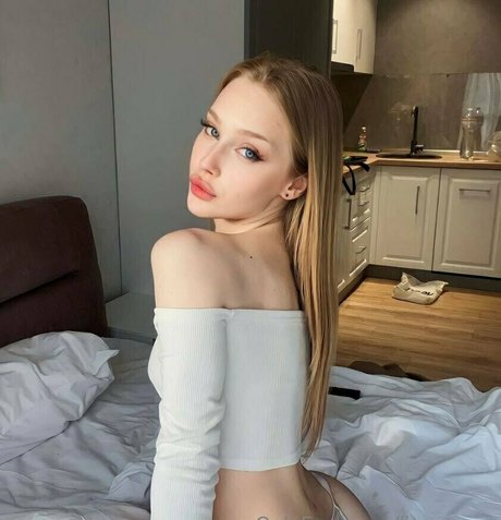 イギリスのプッシーOnlyFans ホット裸 ギャラリー