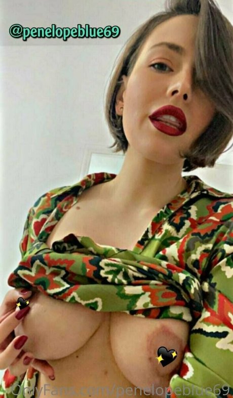 自然な赤毛のオンリーファンズ xxx 写真