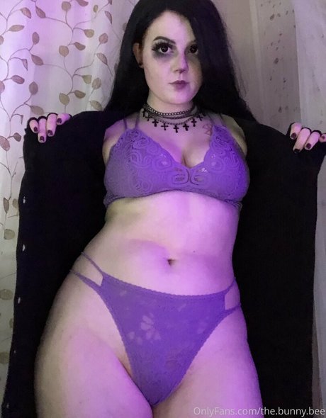 巨乳 パイズリ OnlyFans 美しいヌード 写真