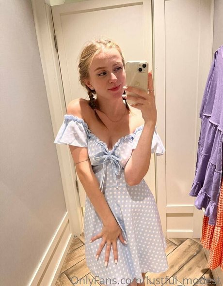 lustful modest ホットモデル アーカイブ