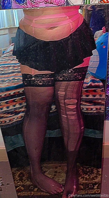 wetlittlesub モデル 写真