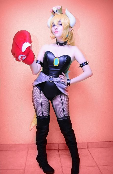 Sanchan Claudia アートスター 写真