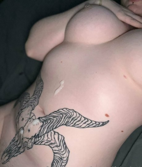 lustandfairydust 美しいポルノスター 画像