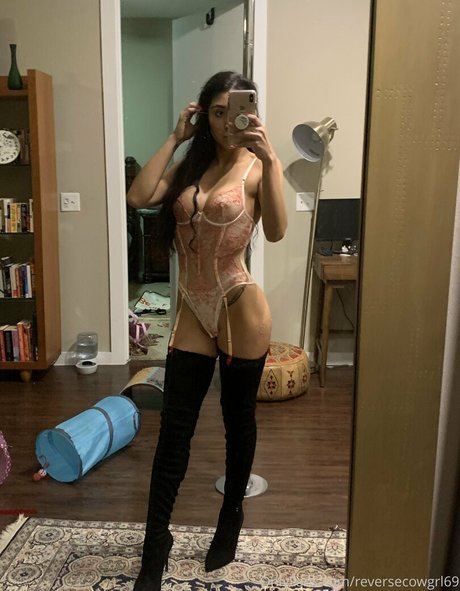 reversecowgrl69 高品質モデル 画像