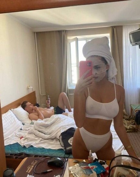 Vlada Soloviova モデル 画像