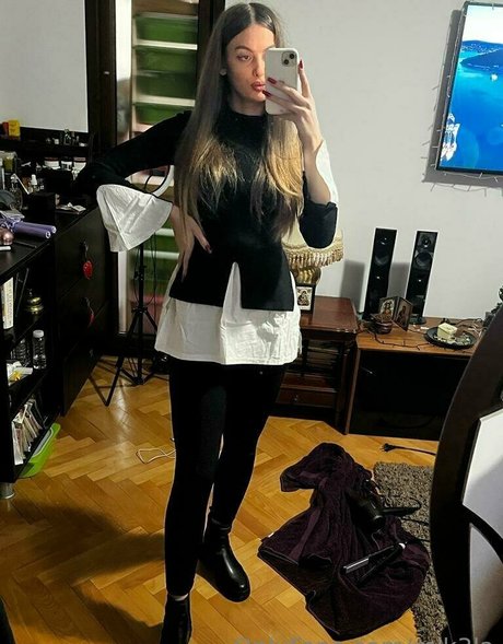 mik3la トップスター 写真