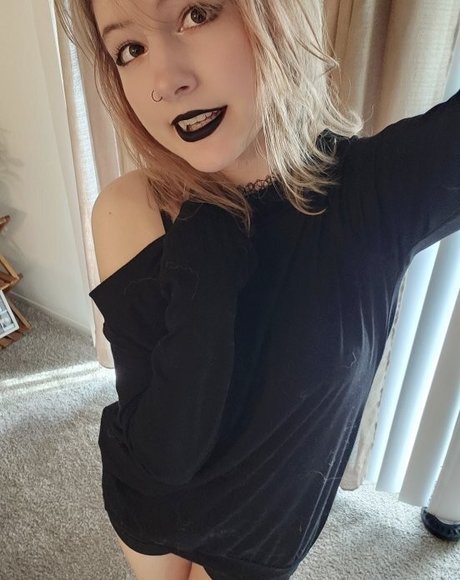 Bunimilk ポルノ女優 写真