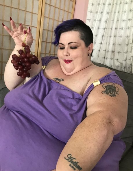 パフィーオンリーファンズ ホット 写真