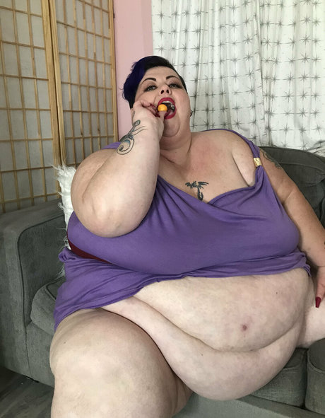 ベラルーシのファンのみ ホットヌード 画像