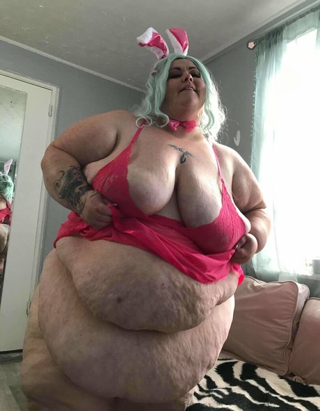 ウェブカメラ オンリーファンズ エロチック 写真