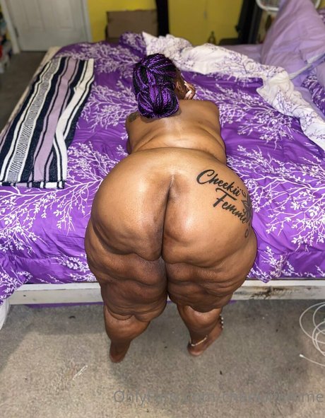 女性フィットネス オンリーファンズ トップ 画像