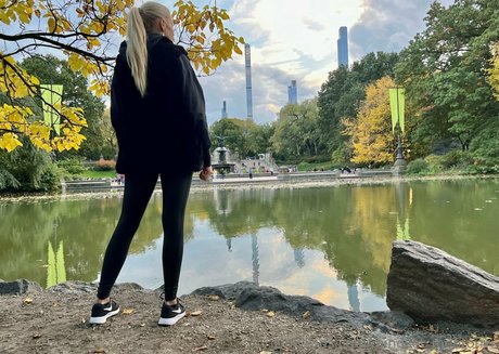 mindset mentorrrr セクシーなポルノスター 写真