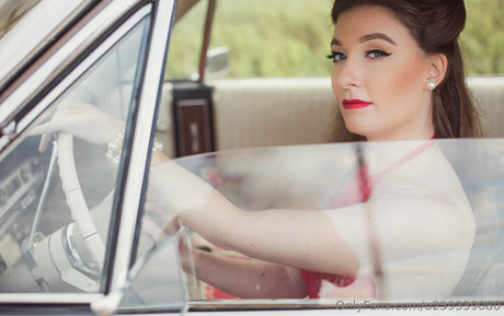 puckbunnyof トップスター 写真