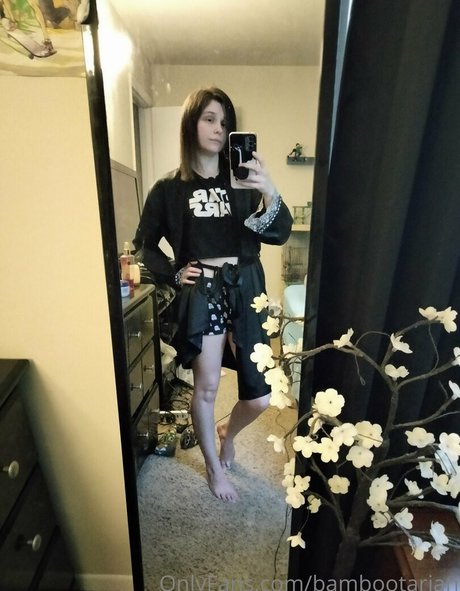 男性TikTokスターOnlyFans ホット裸 写真