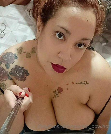 scarlett bbwhot 女優 写真